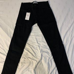Zara: 32W Black Slim Jeans *Brand New/Unused*